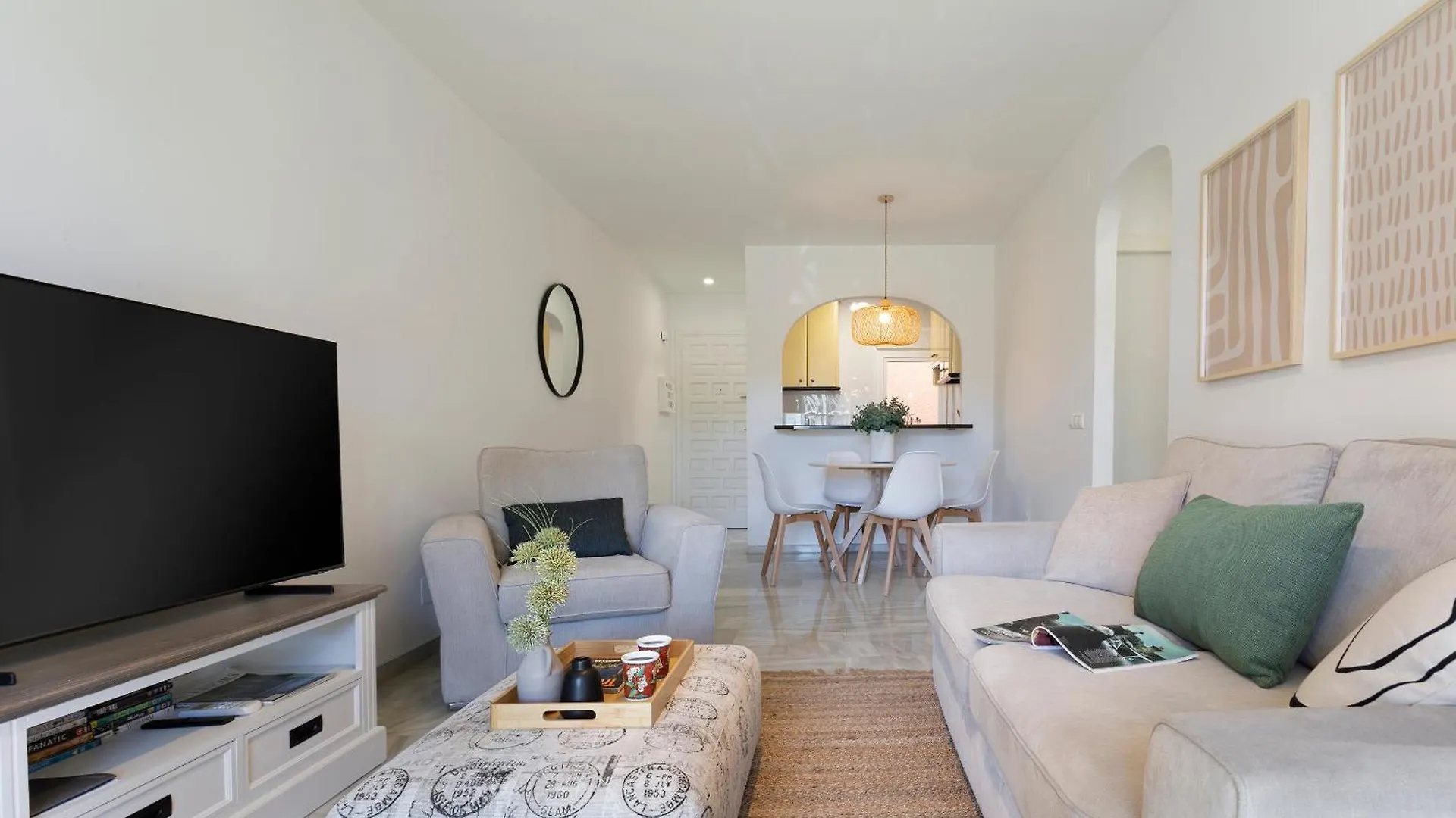 公寓 Acogedor Apartamento En Mijas By Renthas 丰希罗拉