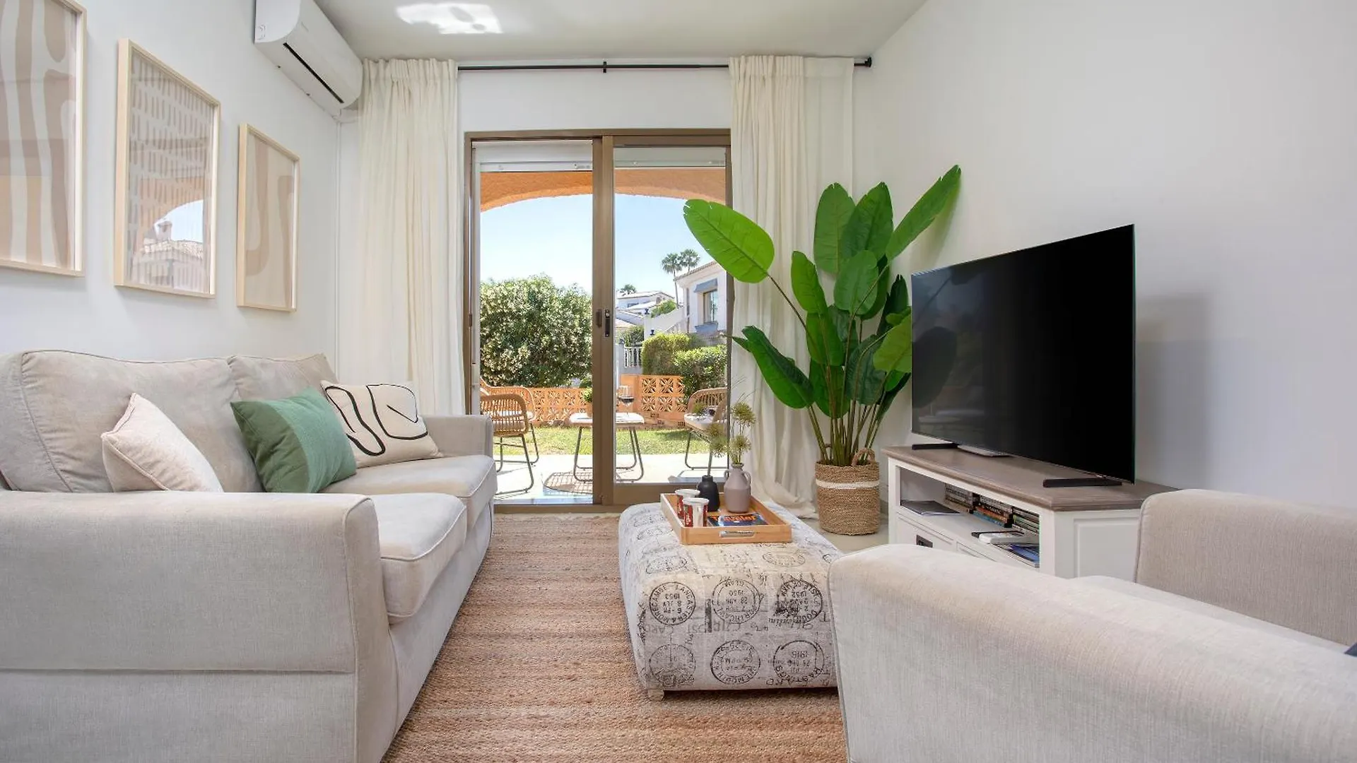 Acogedor Apartamento En Mijas By Renthas 丰希罗拉